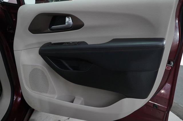 used 2017 Chrysler Pacifica car, priced at $13,998