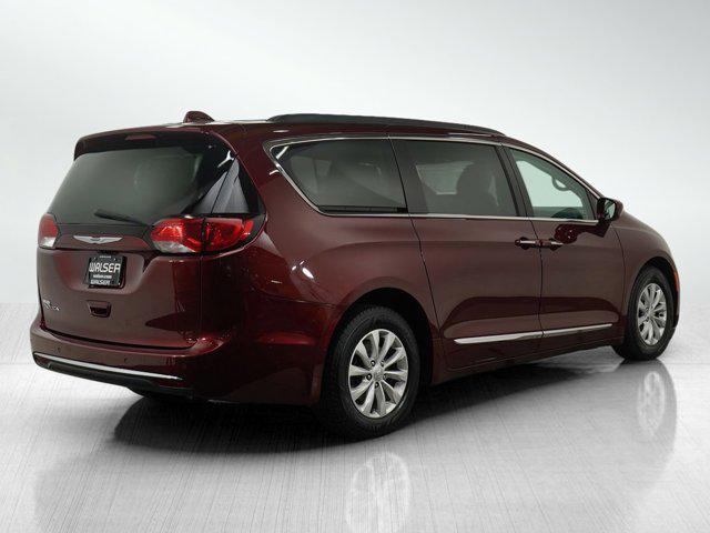 used 2017 Chrysler Pacifica car, priced at $13,998