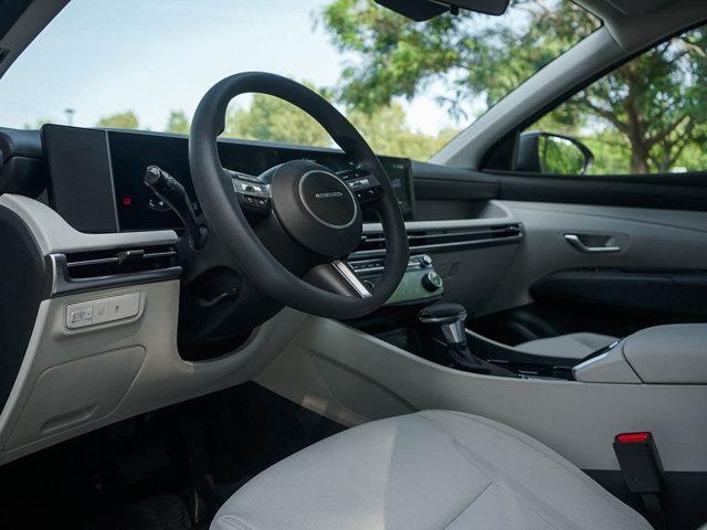 new 2025 Hyundai Tucson car, priced at $28,999