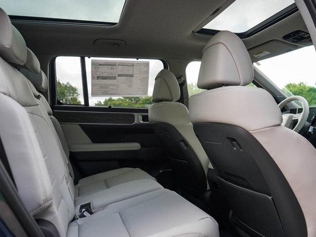 new 2025 Hyundai Santa Fe car, priced at $44,000
