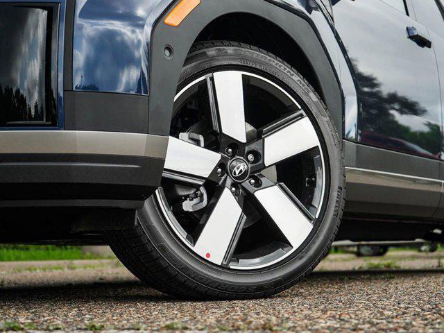 new 2025 Hyundai Santa Fe car, priced at $44,000