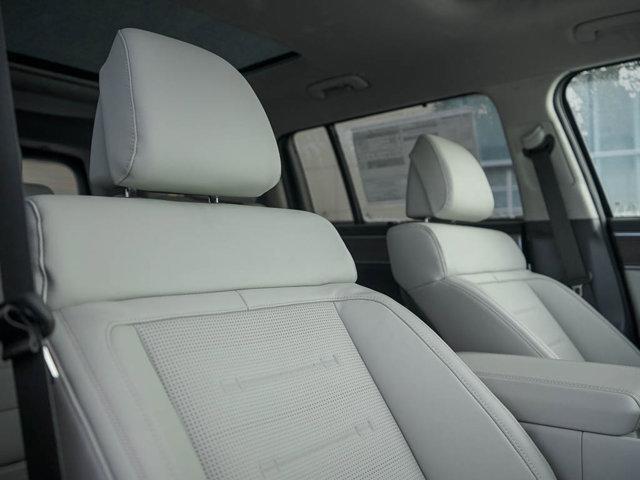 new 2025 Hyundai SANTA FE HEV car, priced at $47,463