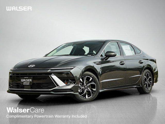 new 2025 Hyundai Sonata car, priced at $28,085