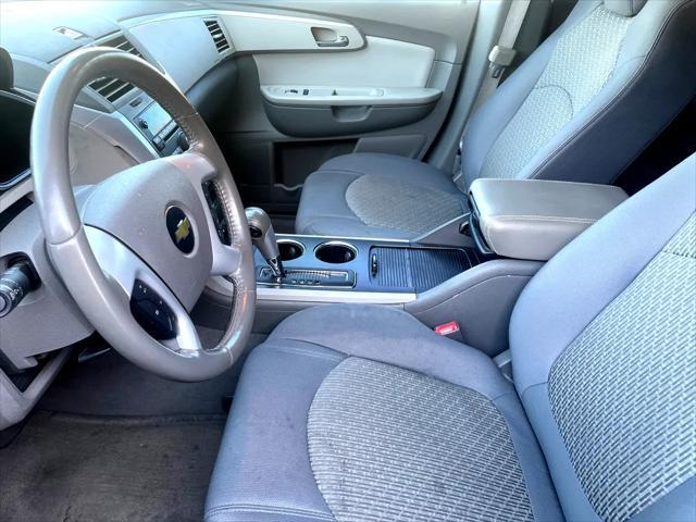 used 2011 Chevrolet Traverse car, priced at $6,995