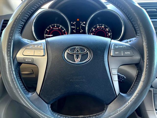 used 2008 Toyota Highlander car, priced at $9,495