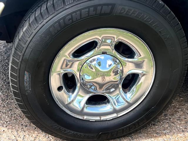 used 2001 Ford F-150 car, priced at $8,995
