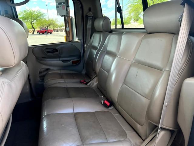 used 2001 Ford F-150 car, priced at $8,995