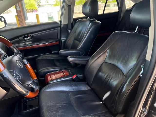 used 2005 Lexus RX 330 car, priced at $5,495