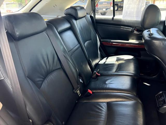 used 2005 Lexus RX 330 car, priced at $5,495