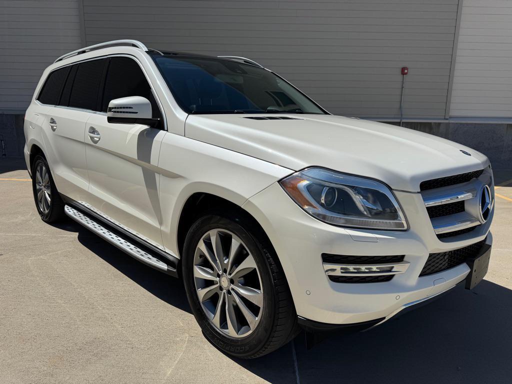 used 2015 Mercedes-Benz GL-Class car, priced at $14,950
