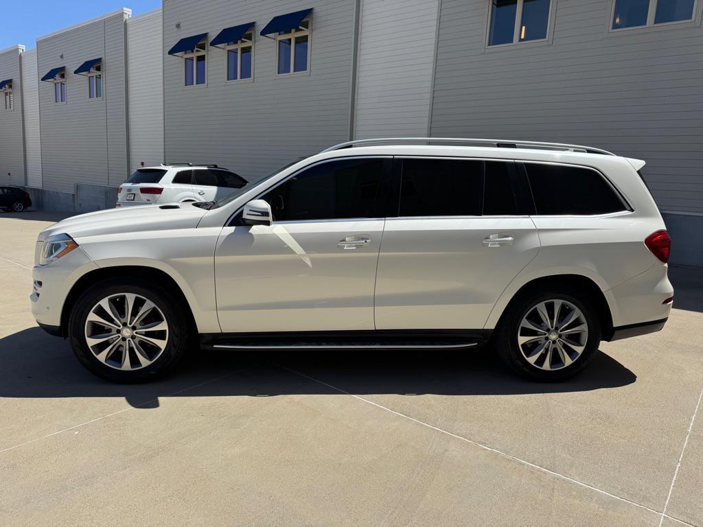 used 2015 Mercedes-Benz GL-Class car, priced at $14,950