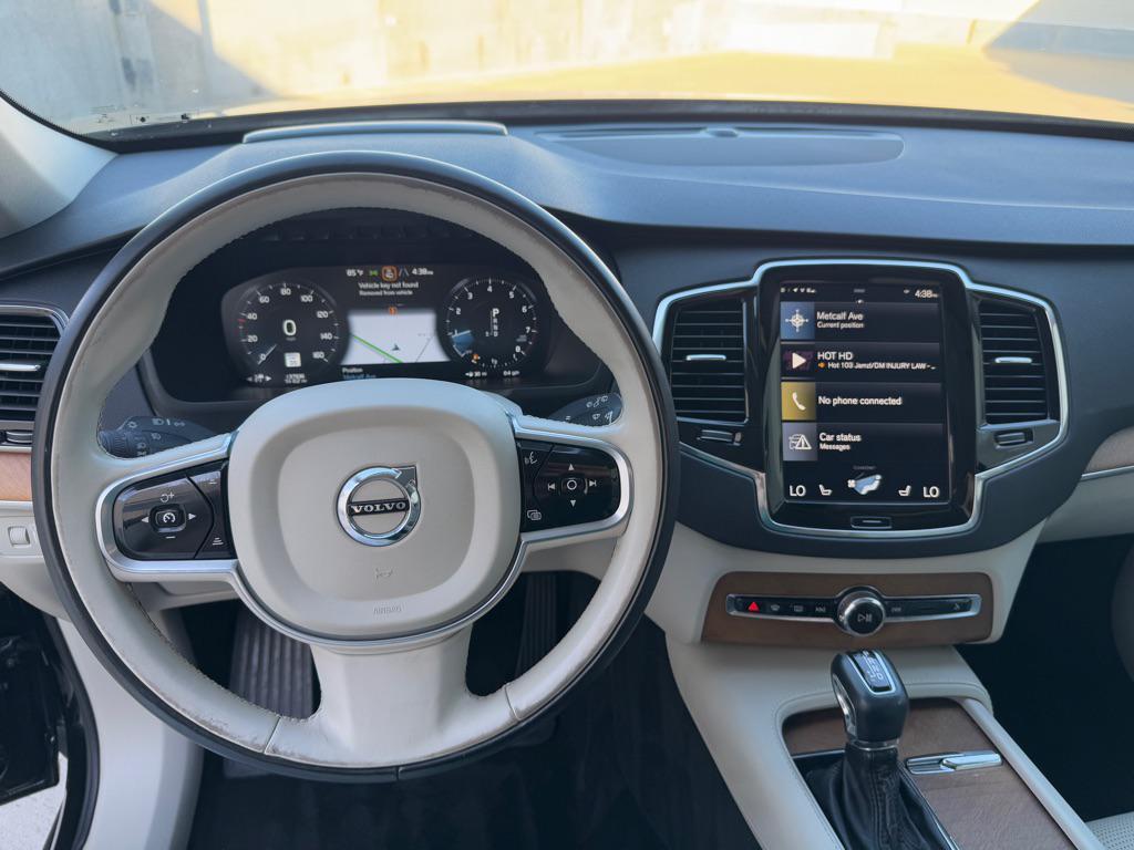 used 2018 Volvo XC90 car, priced at $17,950