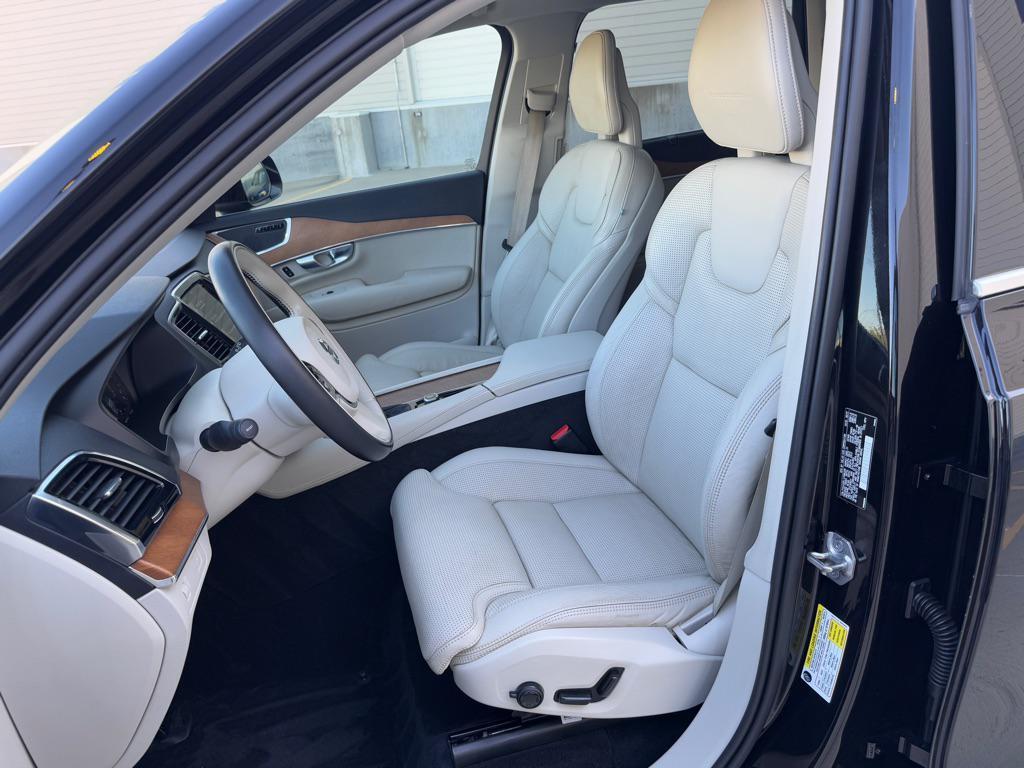 used 2018 Volvo XC90 car, priced at $17,950