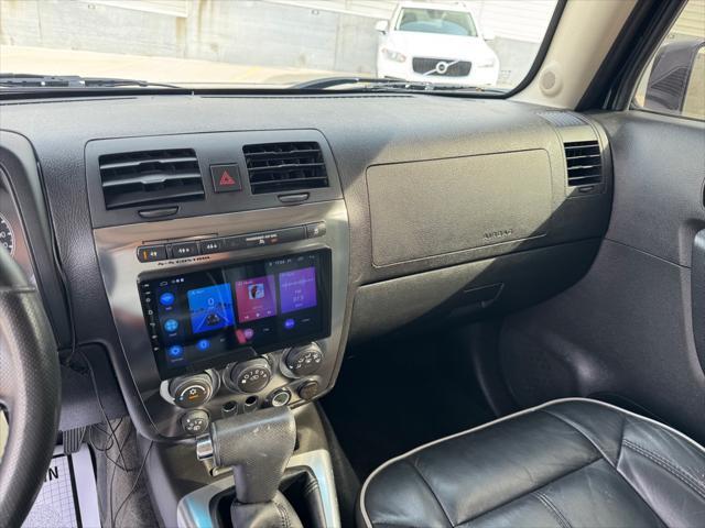 used 2006 Hummer H3 car, priced at $10,950