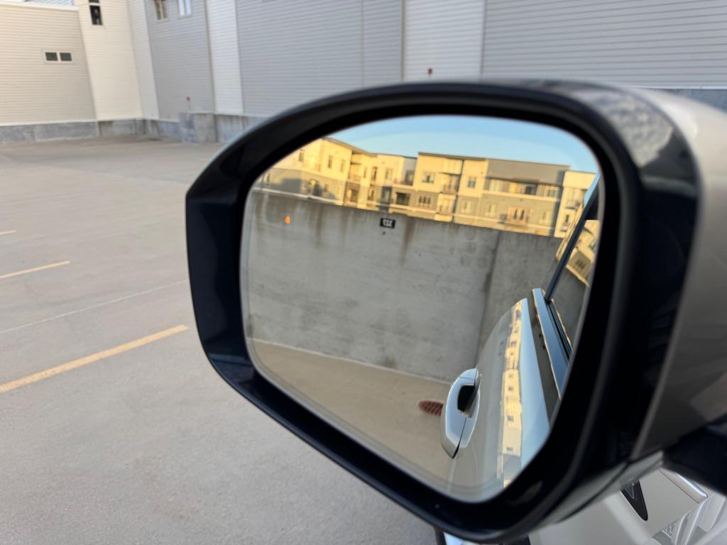 used 2014 Land Rover Range Rover Sport car, priced at $12,950