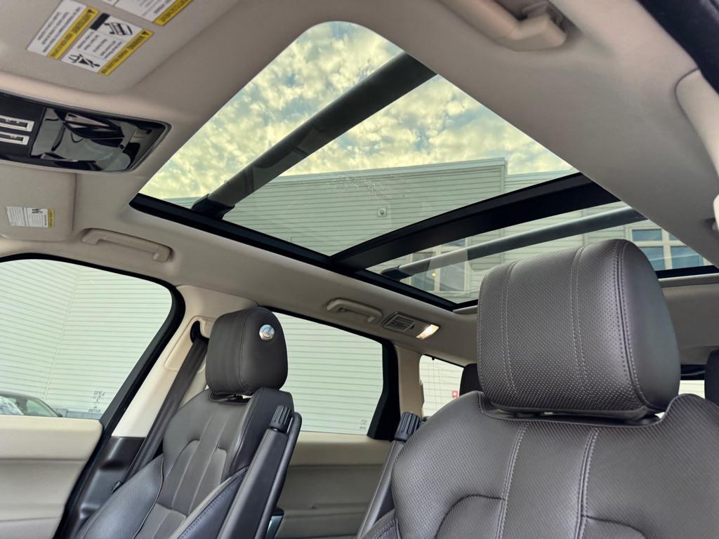 used 2014 Land Rover Range Rover Sport car, priced at $12,950