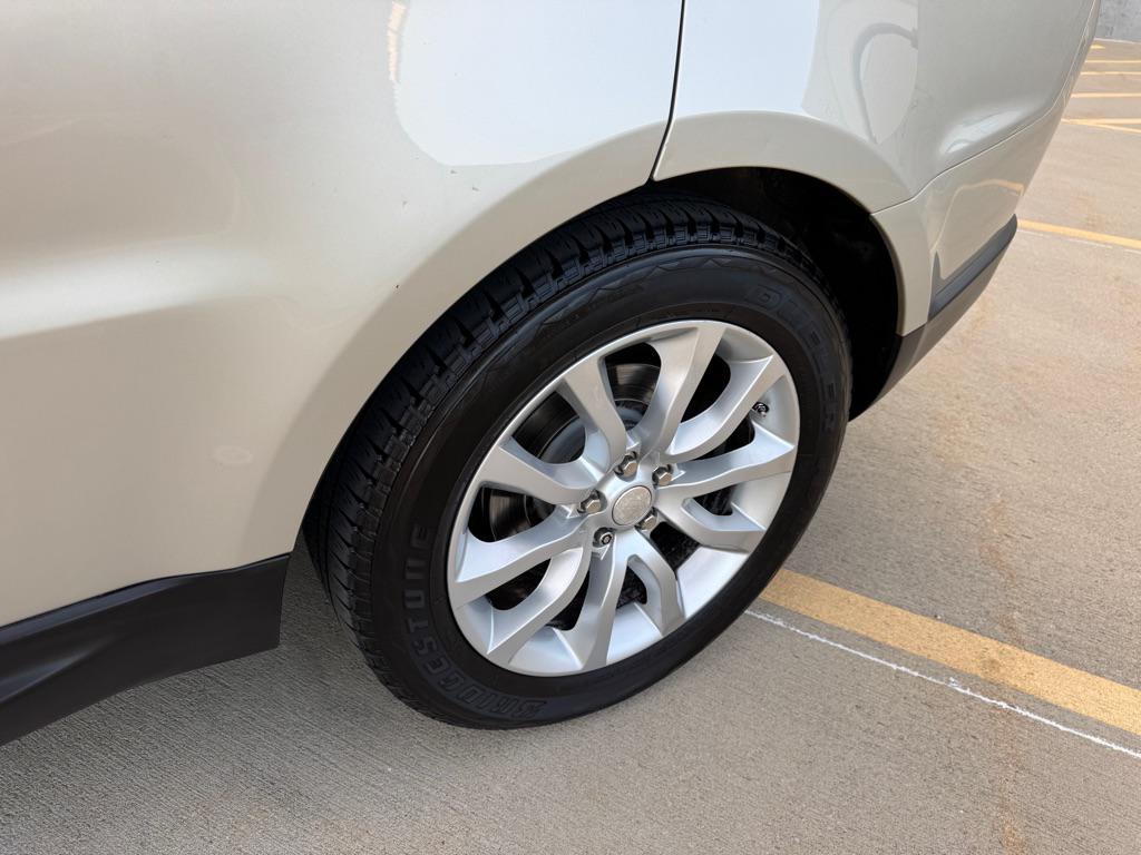 used 2014 Land Rover Range Rover Sport car, priced at $12,950