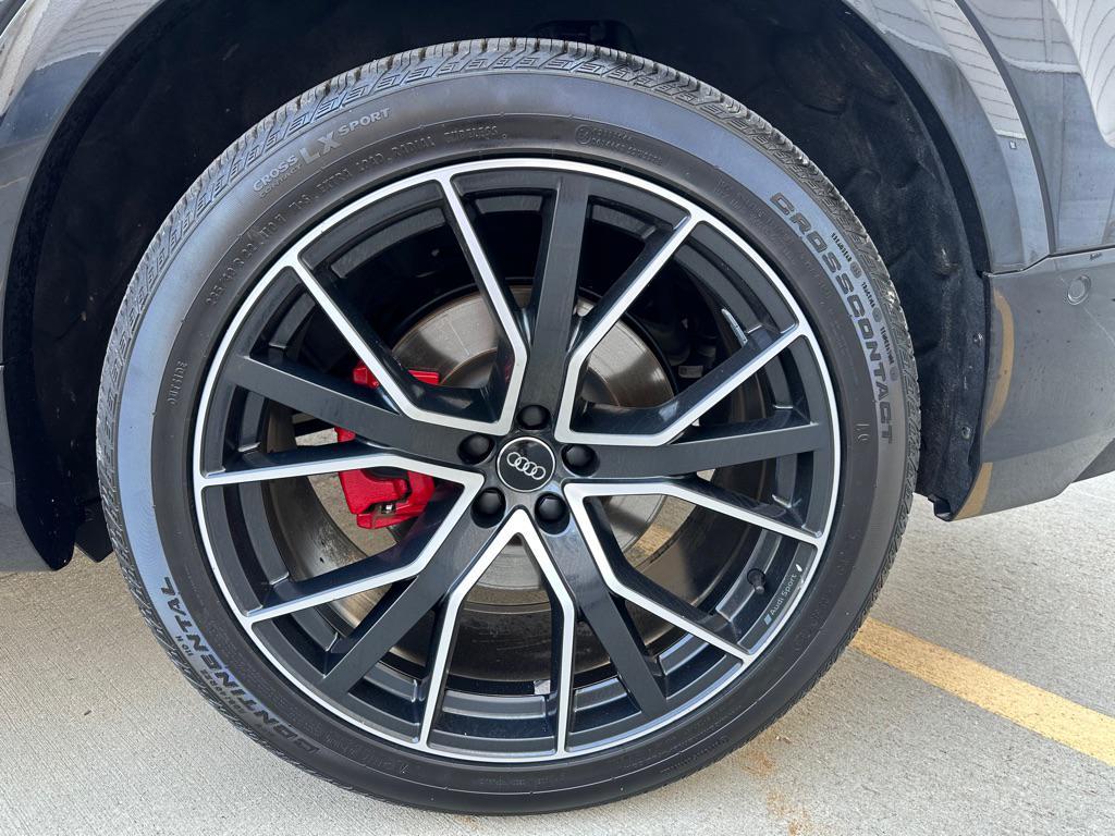 used 2020 Audi Q8 car, priced at $28,950