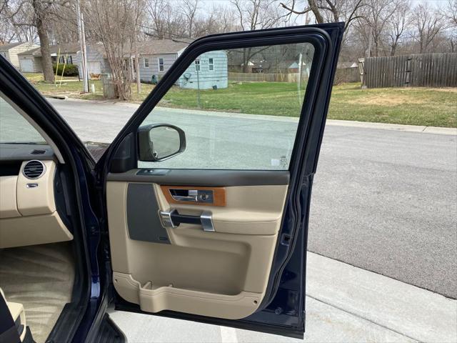 used 2015 Land Rover LR4 car, priced at $10,950