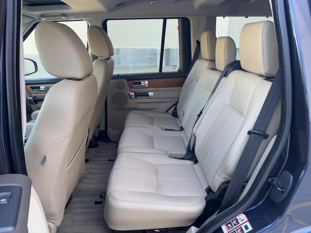 used 2015 Land Rover LR4 car, priced at $10,950