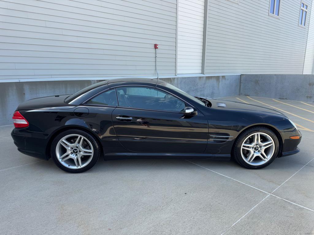 used 2007 Mercedes-Benz SL-Class car, priced at $9,950