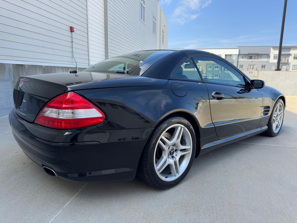 used 2007 Mercedes-Benz SL-Class car, priced at $9,950