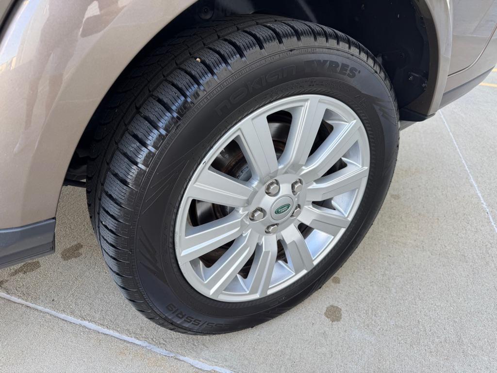 used 2012 Land Rover LR4 car, priced at $8,950