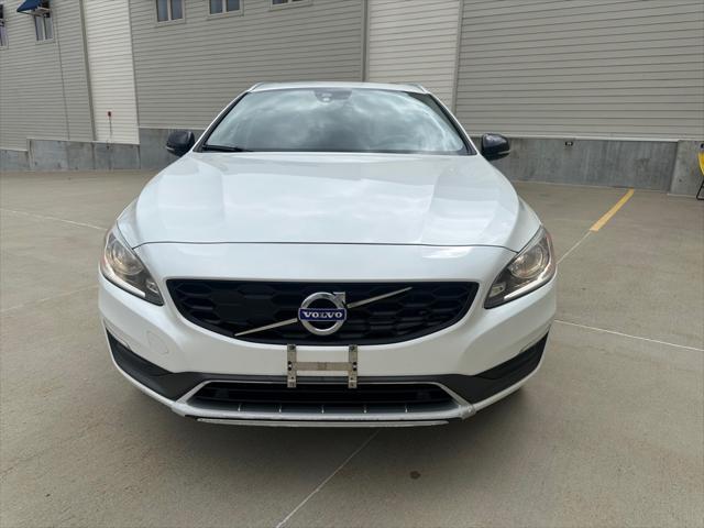 used 2016 Volvo V60 Cross Country car, priced at $10,950