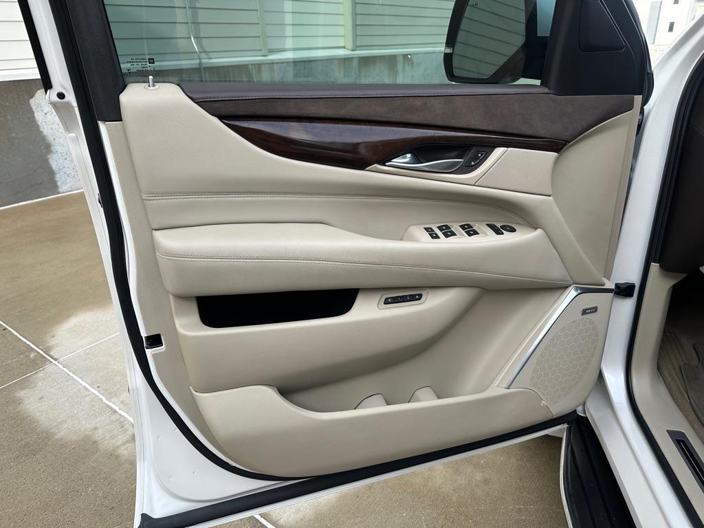 used 2017 Cadillac Escalade car, priced at $22,950