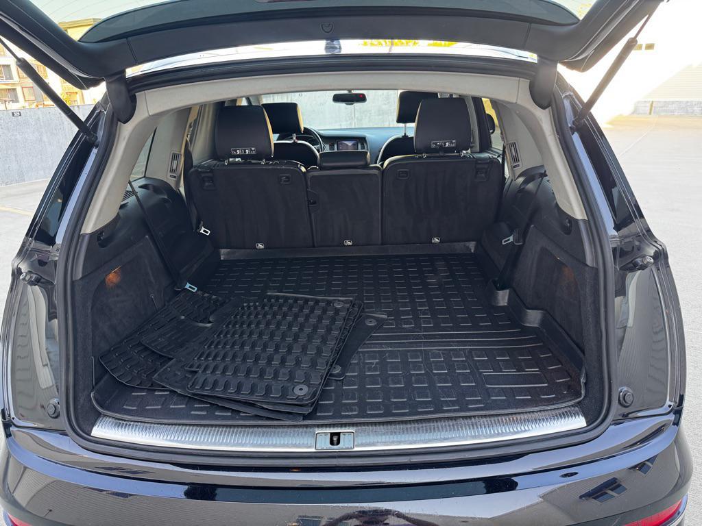 used 2013 Audi Q7 car, priced at $9,950