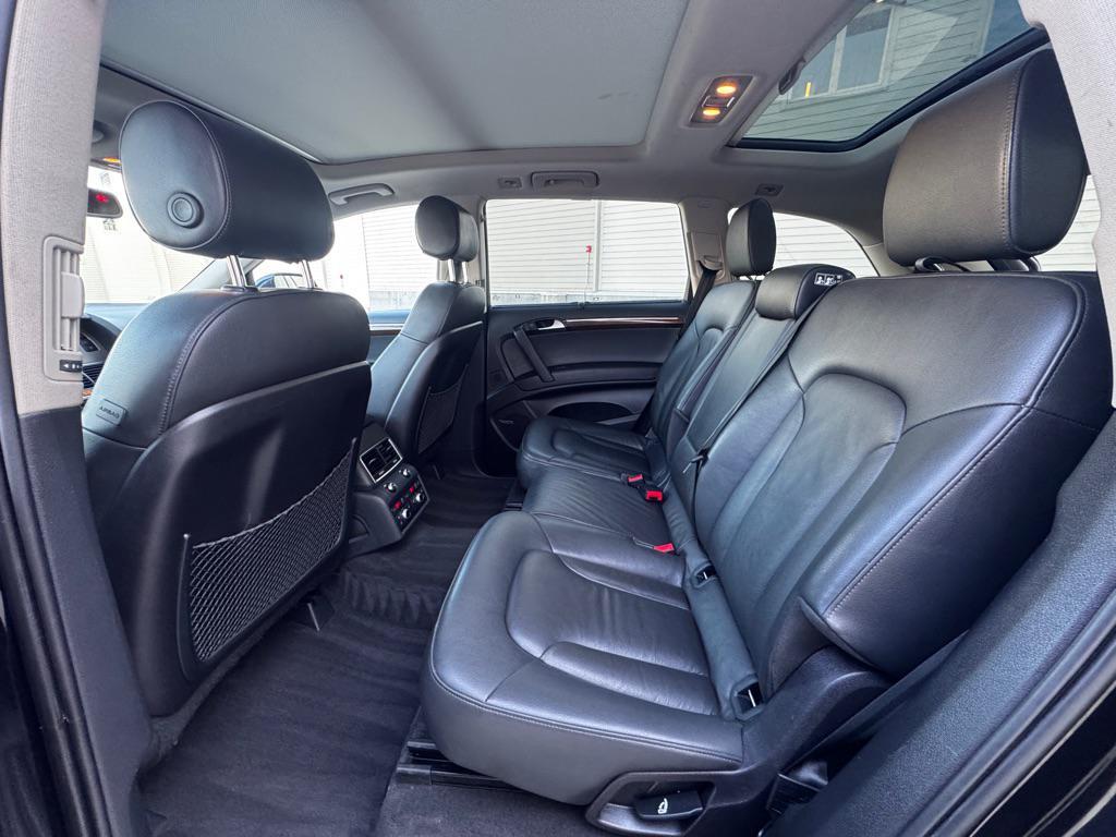 used 2013 Audi Q7 car, priced at $9,950