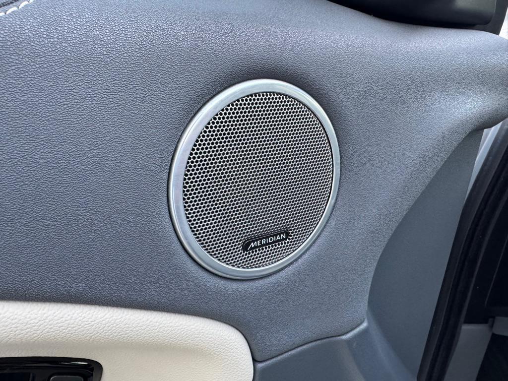 used 2016 Land Rover Range Rover Evoque car, priced at $11,500