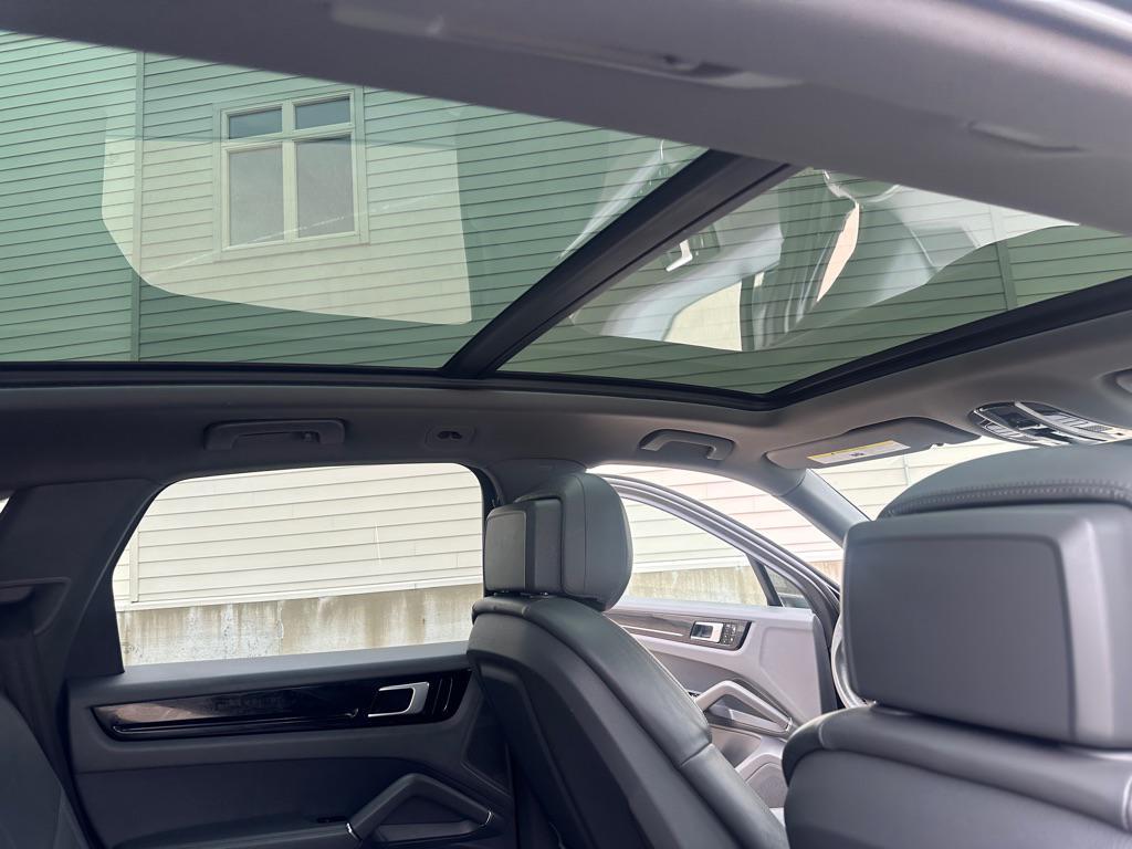 used 2021 Porsche Cayenne car, priced at $32,950