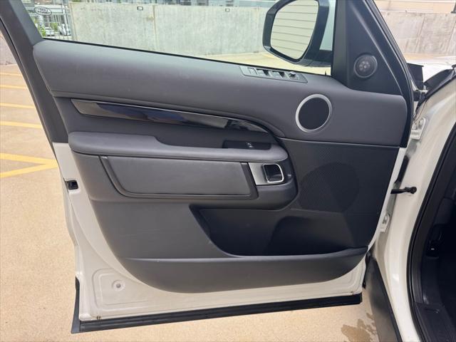 used 2019 Land Rover Discovery car, priced at $22,950