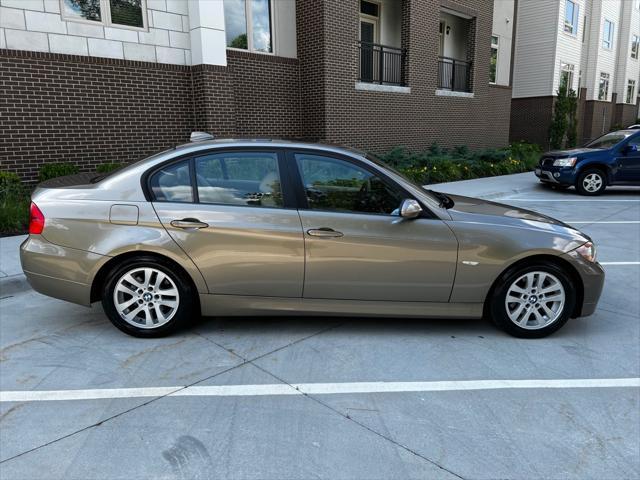 used 2007 BMW 328 car, priced at $5,950