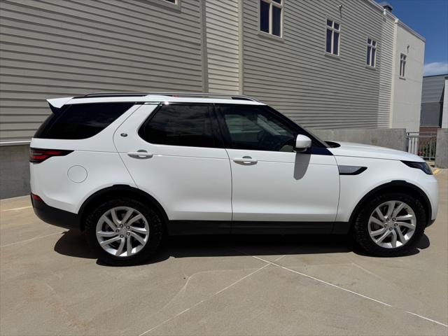 used 2018 Land Rover Discovery car, priced at $18,950