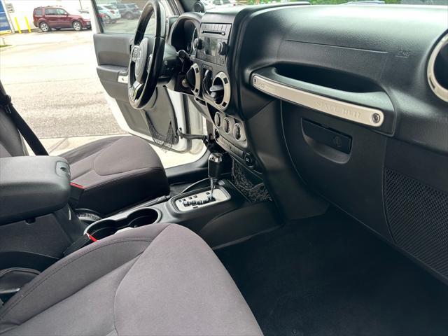used 2014 Jeep Wrangler Unlimited car, priced at $15,950