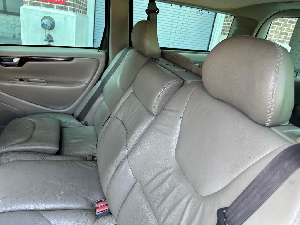 used 2004 Volvo XC70 car, priced at $1,950