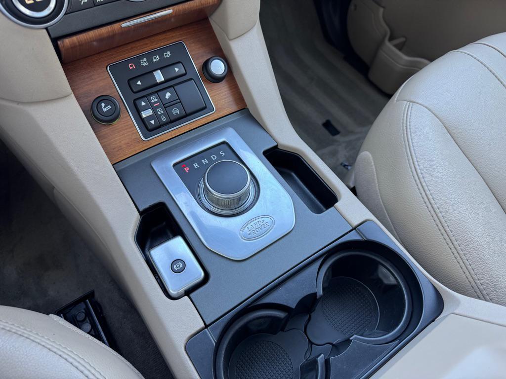 used 2016 Land Rover LR4 car, priced at $14,950