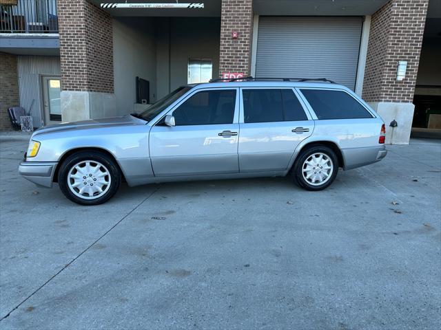 used 1995 Mercedes-Benz E-Class car, priced at $6,950