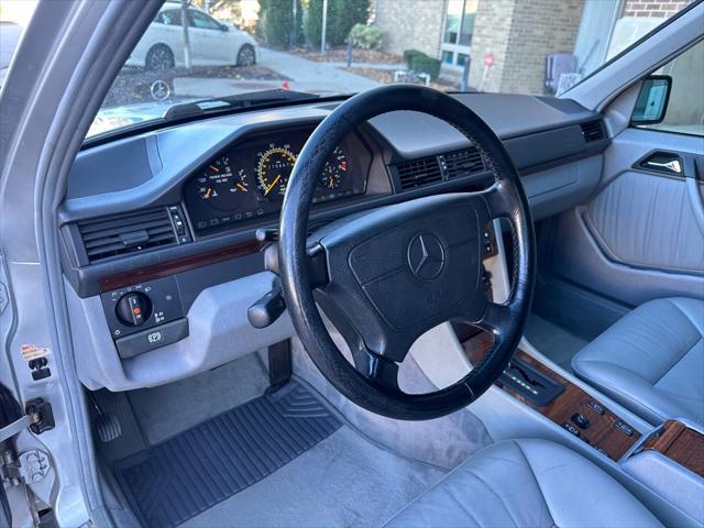 used 1995 Mercedes-Benz E-Class car, priced at $6,950