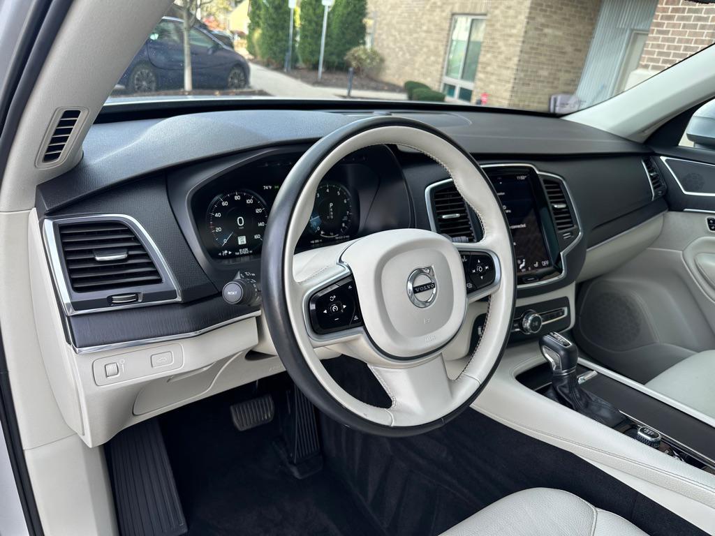 used 2020 Volvo XC90 car, priced at $21,950