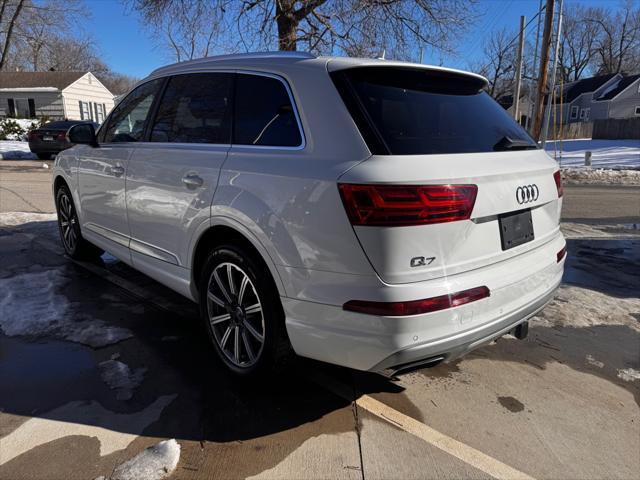 used 2017 Audi Q7 car, priced at $19,950