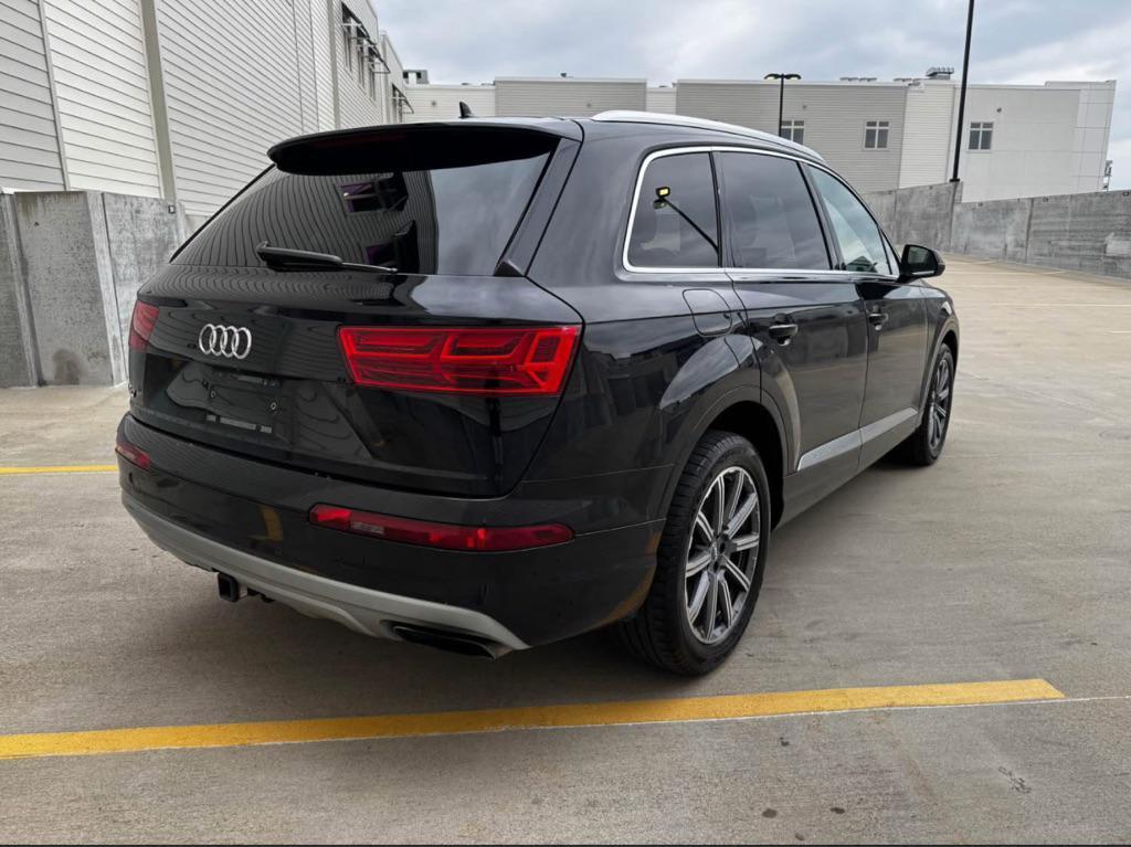 used 2019 Audi Q7 car, priced at $17,950