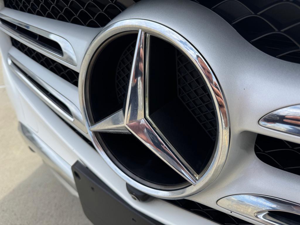 used 2018 Mercedes-Benz GLC 300 car, priced at $15,950