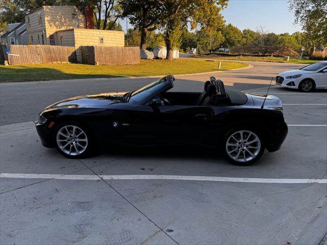 used 2007 BMW Z4 car, priced at $11,950