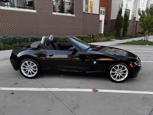 used 2007 BMW Z4 car, priced at $11,950