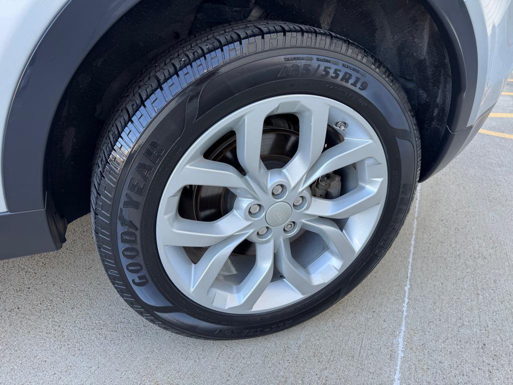 used 2019 Land Rover Discovery Sport car, priced at $14,950