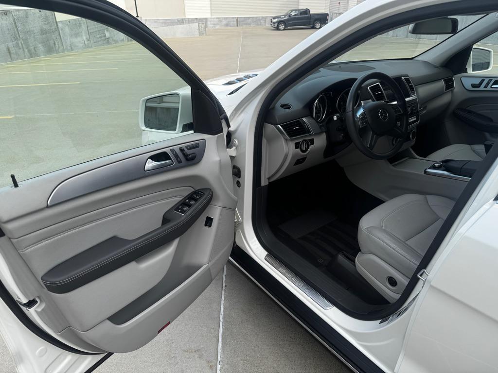 used 2015 Mercedes-Benz M-Class car, priced at $14,950