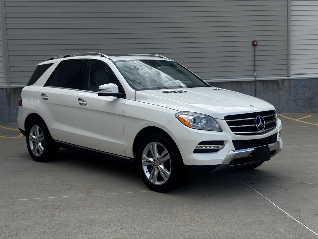 used 2015 Mercedes-Benz M-Class car, priced at $15,950
